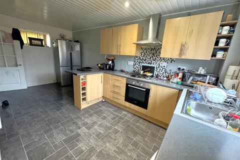 12 The Brontes, Corby, NN17 2NH