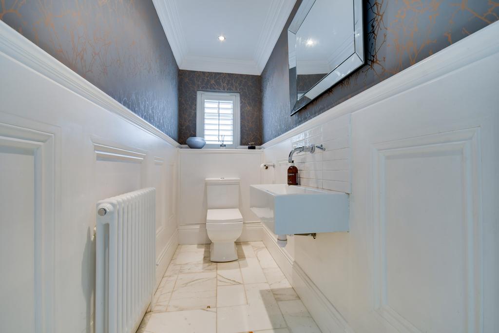 Ground Floor Cloakroom