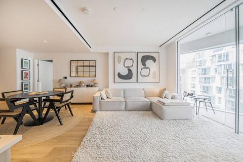 2 bedroom flat for sale, Oakley House, Battersea Power Station, London, SW11