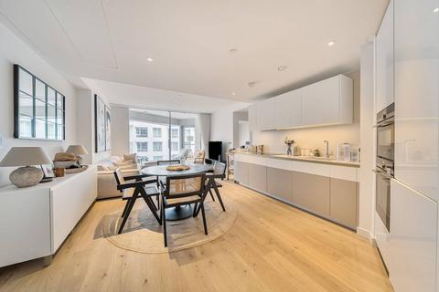 2 bedroom flat for sale, Oakley House, Battersea Power Station, London, SW11