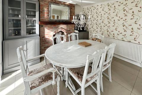 3 bedroom semi-detached house for sale, Norman Crescent, Derbyshire DE7