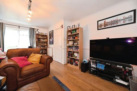 undefined, Arnett Avenue, Wokingham RG40