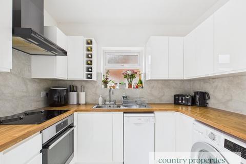 3 bedroom semi-detached house for sale, Upperfield Road, Welwyn Garden City, AL7