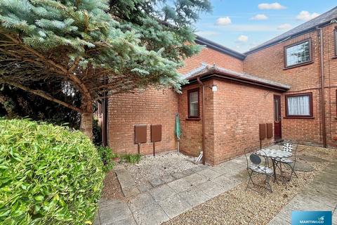 undefined, Elm Cottages, Ringwood