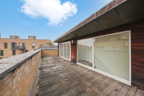 undefined, Gunmakers Lane, London E3