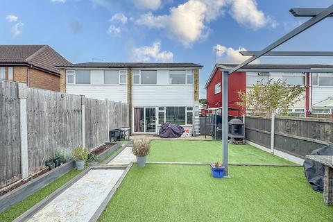 undefined, Orchard Avenue, Hockley