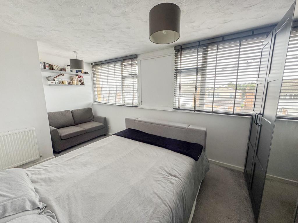 Bed 1 1