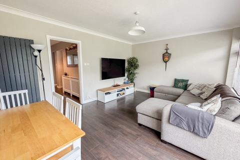 undefined, Orchard Avenue, Hockley