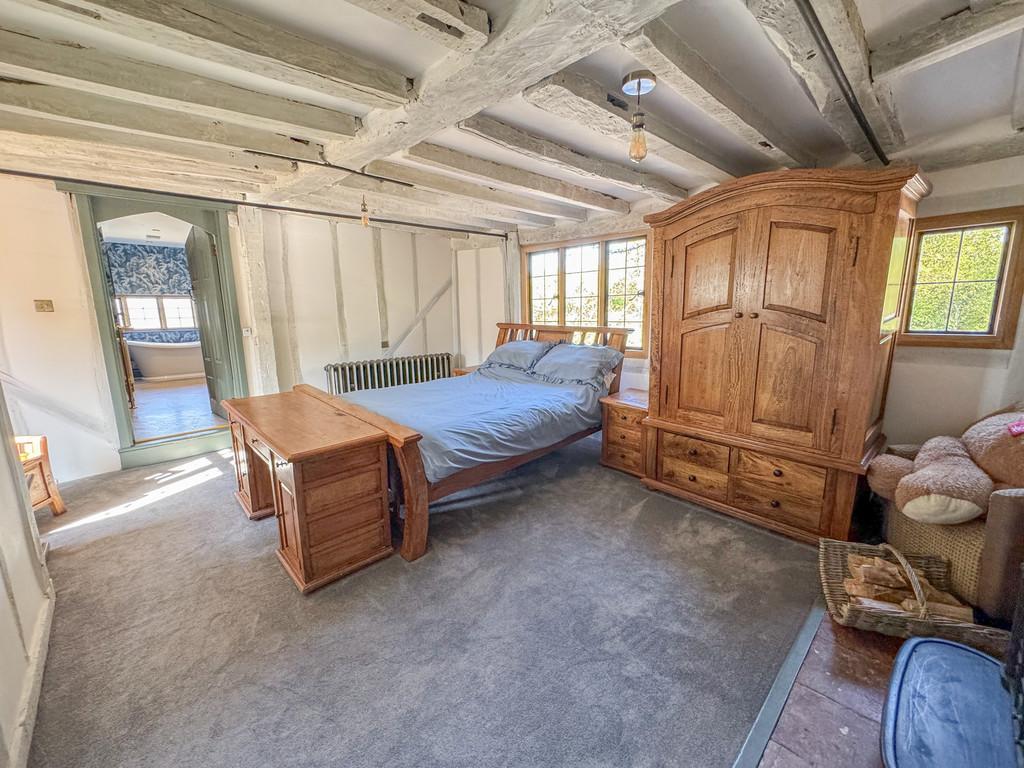 Bed 1 showing en suite