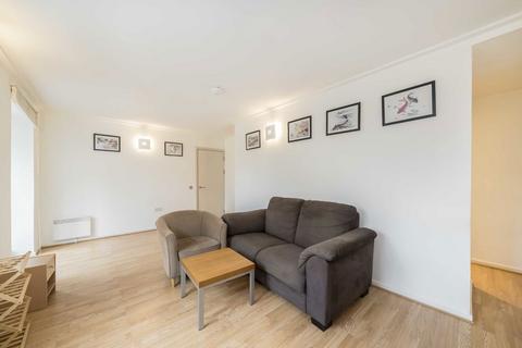 undefined, Hutchings Street, London E14