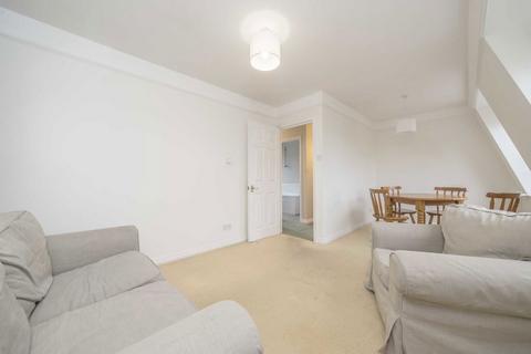 1 bedroom flat for sale, Western Avenue, London W5