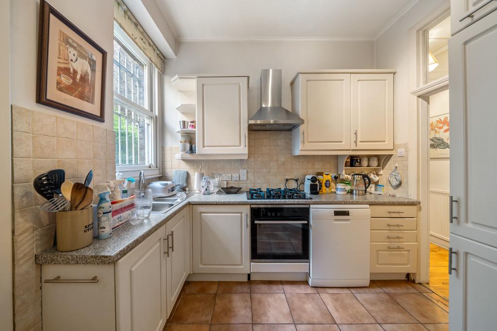 12 Cornwall Mansions, SW10, Martin &amp; Co, WEB (20)