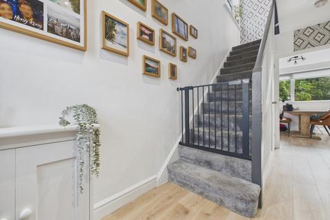 4 Keppel View Road, Rotherham, S61 2AS