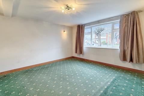 3 bedroom detached house for sale, Beech Avenue, Warminster