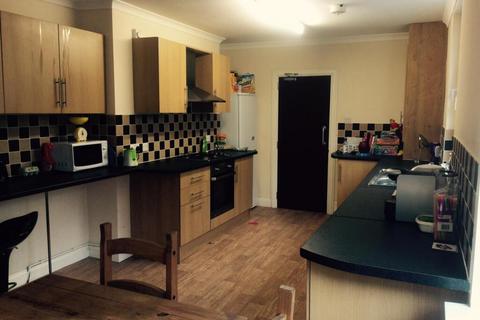 5 bedroom house share to rent, 49 Hill Park Crescent