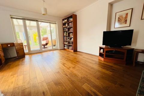 undefined, Ludsden Grove, Thame OX9