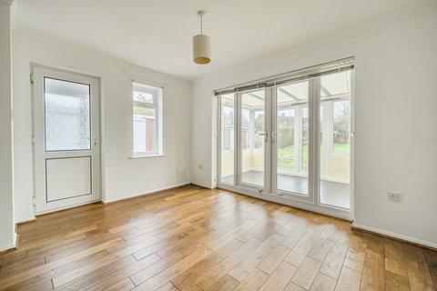 undefined, Ludsden Grove, Thame OX9
