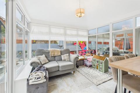 18 Mill Crescent, Kingsbury, Tamworth, B78 2LT