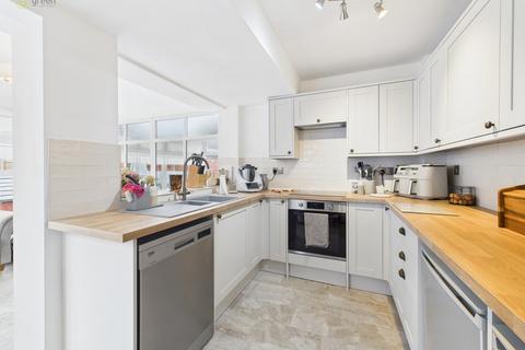 18 Mill Crescent, Kingsbury, Tamworth, B78 2LT