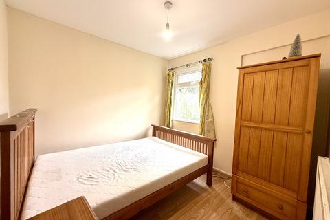 2 bedroom ground floor flat to rent, Granby Road, Aylestone, Leicester
