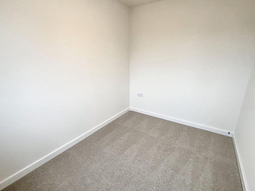 Bedroom 2 - 2