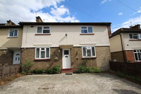 Townholm Crescent, London W7