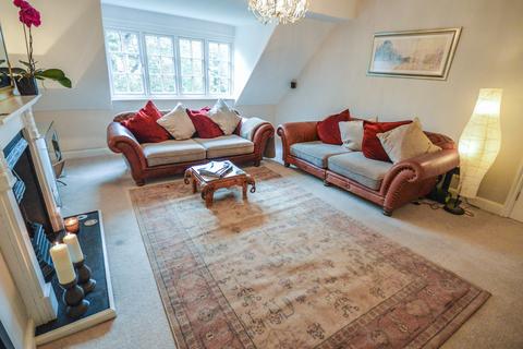 undefined, Bentinck Road, Altrincham, WA14