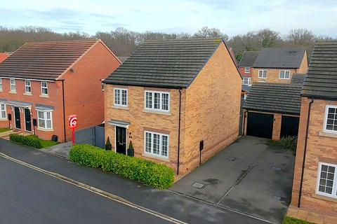 4 bedroom detached house for sale - Insall Way, Doncaster DN9