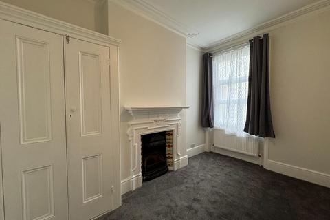 2 bedroom apartment to rent, Chamberlayne Road, Kensal Rise