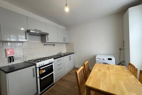 2 bedroom apartment to rent, Chamberlayne Road, Kensal Rise