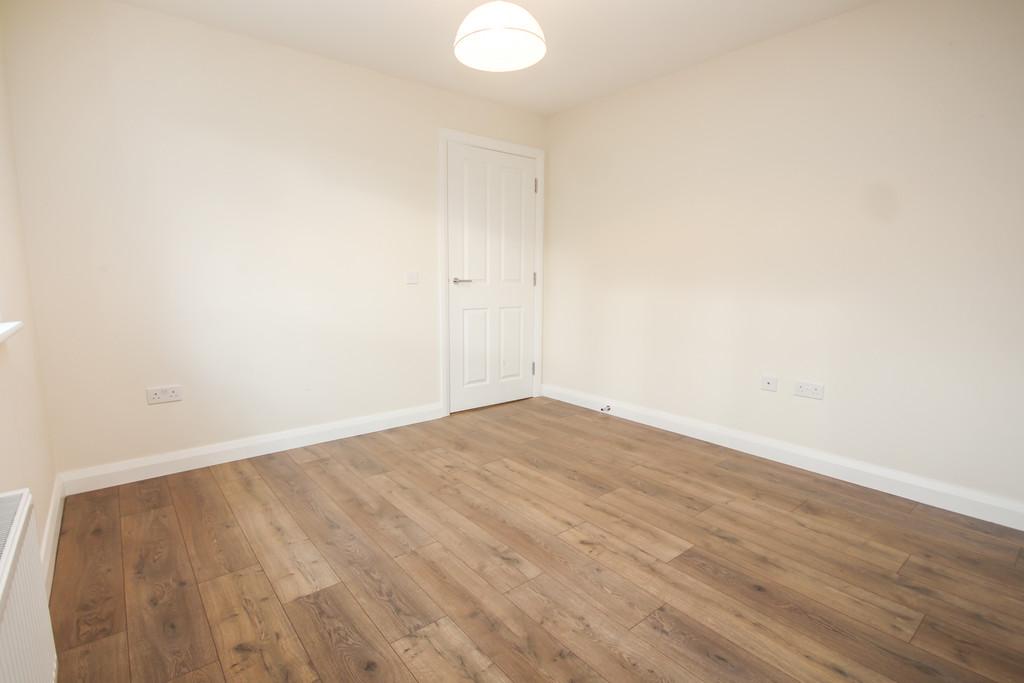 11 Breistonhill View - Redone Small-06