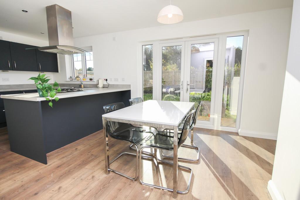11 Breistonhill View - Redone Small-40