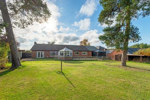 undefined, South Kilworth, Lutterworth, Leicestershire LE17 6EQ