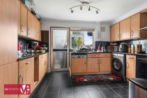 undefined, Roundhills, Waltham Abbey EN9