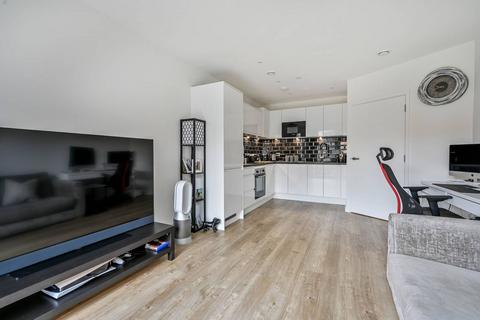 1 bedroom flat for sale, Powdermill Close, New Malden, KT3