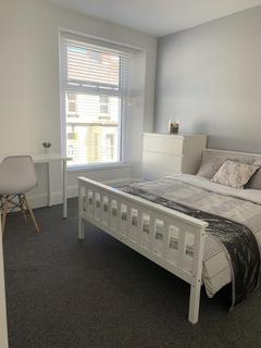 5 bedroom house share to rent, 40 Kensington Road
