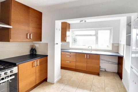 3 bedroom detached house for sale, Devon Road, Luton