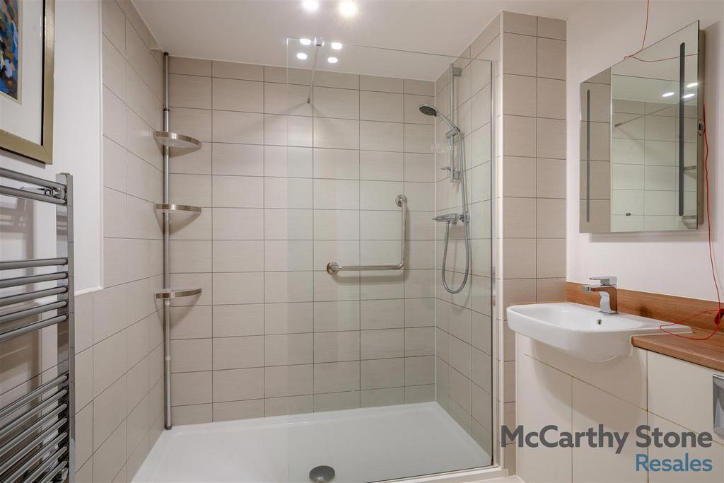 8665043-interior14.jpg