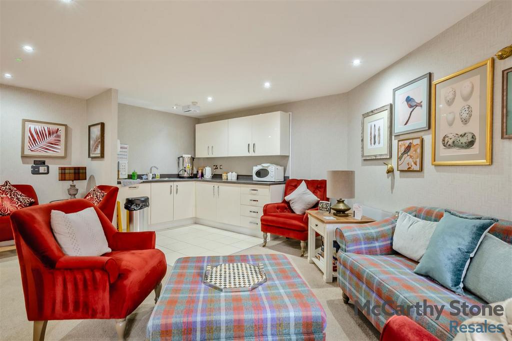 8665043-interior25.jpg