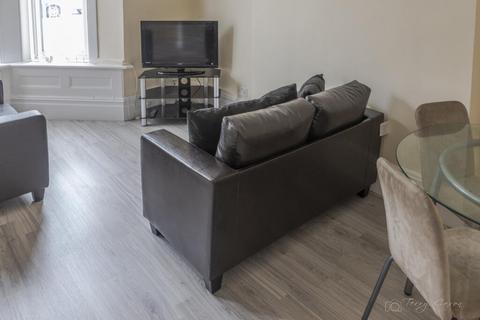 undefined, 10 Lipson Road, Flat 1