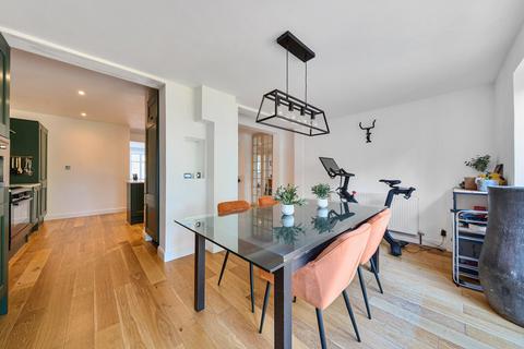 43 Balmoral Avenue, Beckenham, BR3 3RD