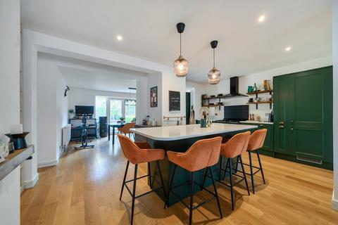 43 Balmoral Avenue, Beckenham, BR3 3RD