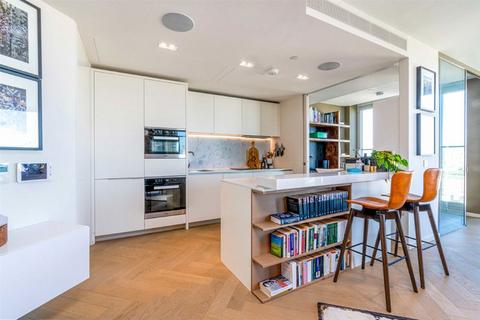 undefined, Upper Ground, London SE1