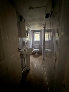 1 bedroom flat for sale, Flat 2, 65 Ashburnham Road, Bedfordshire, LU1 1JN