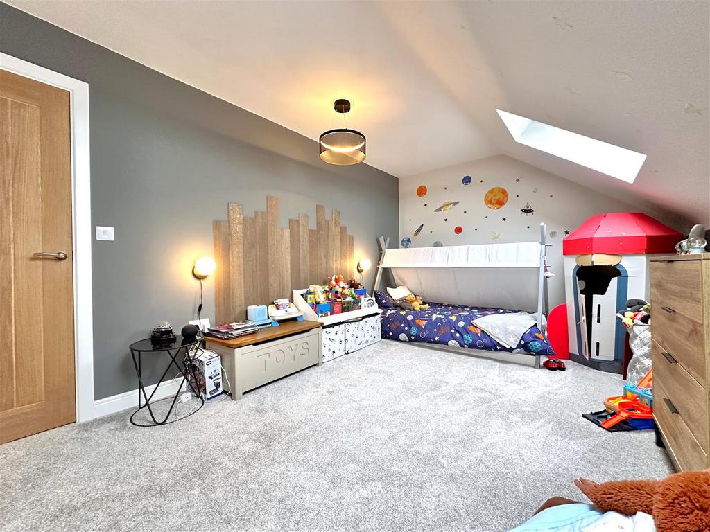 Second Bedroom 714