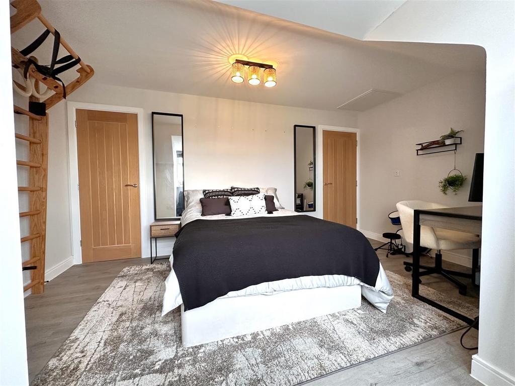 Bedroom Three 739