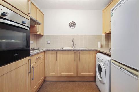 1 bedroom retirement property for sale, Mayplace Road East, Bexleyheath