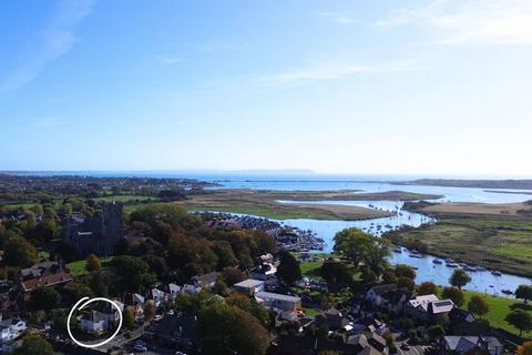 4 bedroom detached house for sale, Princess Avenue, Christchurch Town Centre