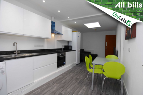 undefined, 61B Ebrington Street