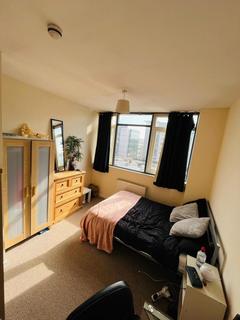 undefined, 61B Ebrington Street